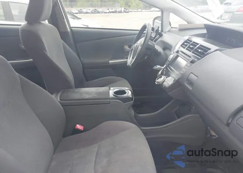 2014 Toyota Prius V Three из США, поврежденный, VIN JTDZN3EU6EJ010412